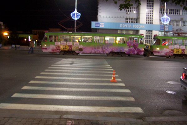 В Екатеринбурге водитель «Рено» сбил ребенка, переходившего дорогу на зеленый свет - Фото 2