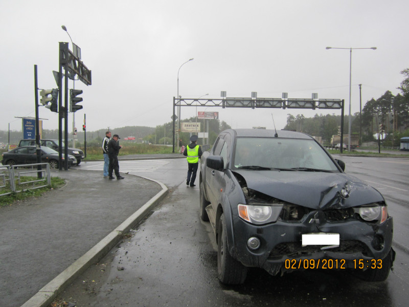 В Екатеринбурге водитель - любитель резких перестроений погубил свою пассажирку - Фото 2