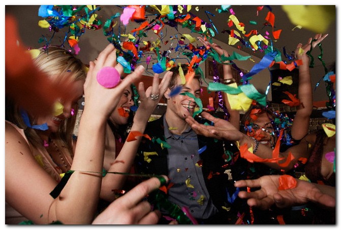 «Елки лохматые», «Кибер» и «Охотники на лис». В «Титаник Синема» екатеринбуржцев ждут захватывающие киноновинки - Фото 5