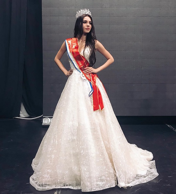  «Мисс Екатеринбург-2017» Анастасия Каунова снова на пьедестале всероссийского конкурса красоты  - Фото 4