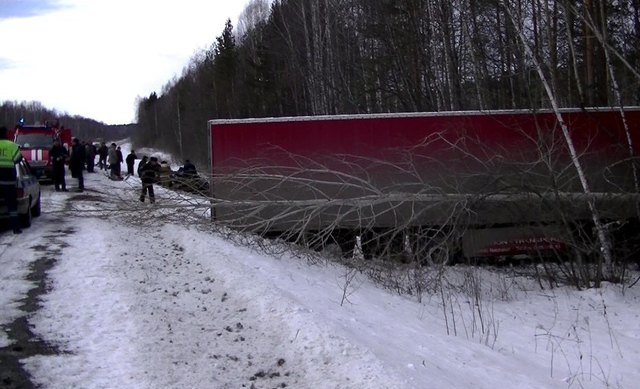 В Полевском в ДТП погибла семилетняя девочка - Фото 4
