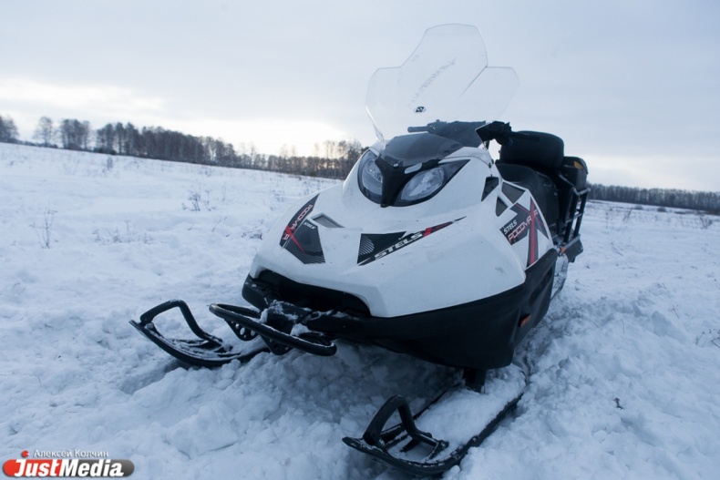 «Без проблем пролетел все препятствия на своем пути»! JustMedia протестировал снегоход, который будет использоваться военными в Арктике - Фото 2