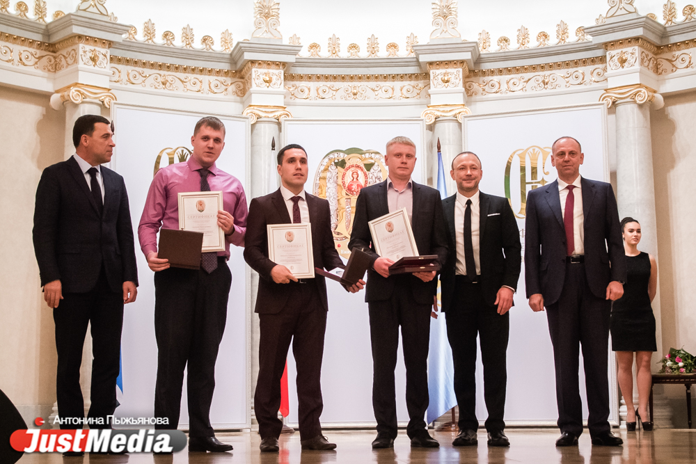 В День героев Отечества уральцев наградили Орденами святой Екатерины - Фото 7