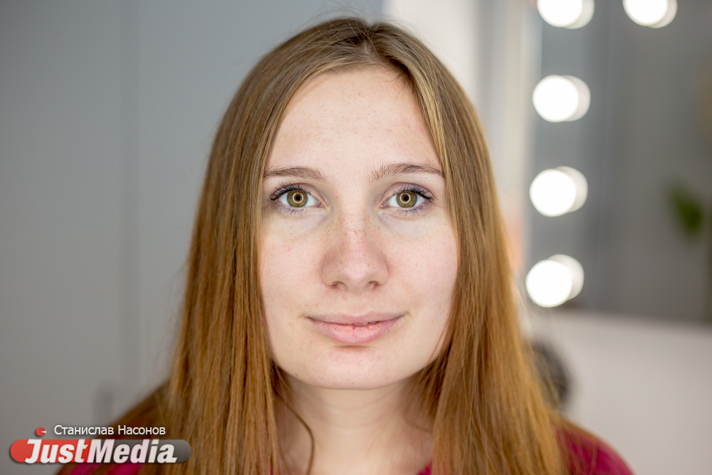  «Я крашу губы гуталином». Создаем актуальный лук на Хэллоуин со стилистами. ВИДЕОИНСТРУКЦИЯ - Фото 4