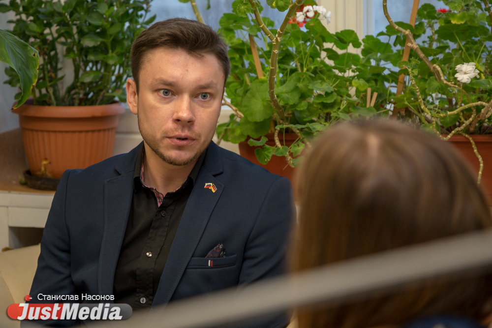 «Екатеринбург большой и шумный. Он похож на Берлин». Преподаватель из Германии о конструктивизме, церквях, супе и Коляде-Театре. СПЕЦПРОЕКТ - Фото 13