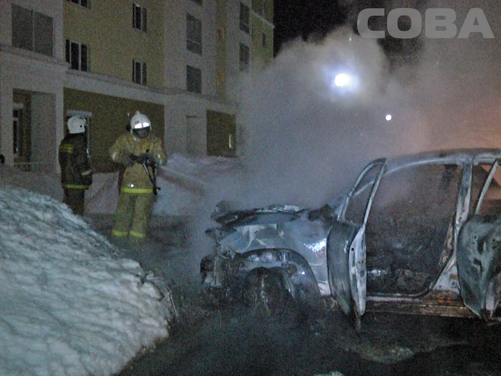 На Волгоградской сгорели три автомобиля - Фото 7