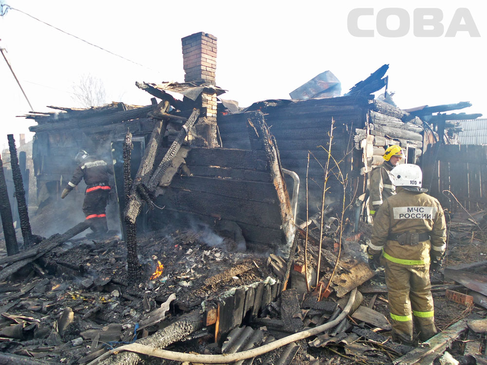 В Екатерибурге сгорели два частных дома. ФОТО - Фото 5