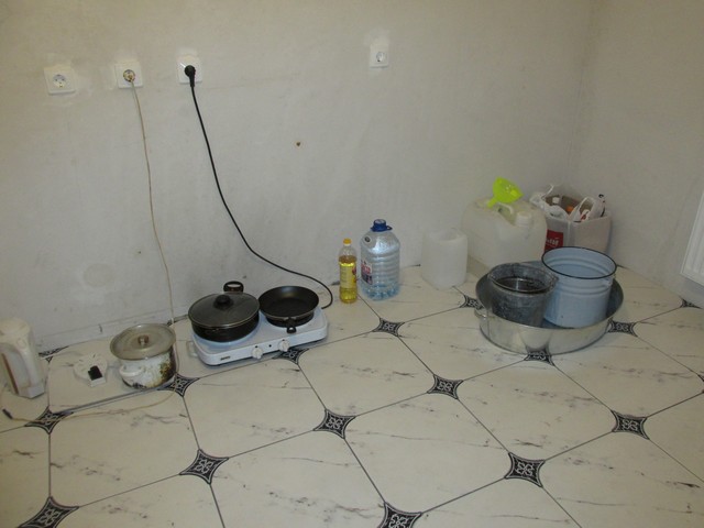 Житель Екатеринбурга организовал нарколабораторию в квартире друзей - Фото 2