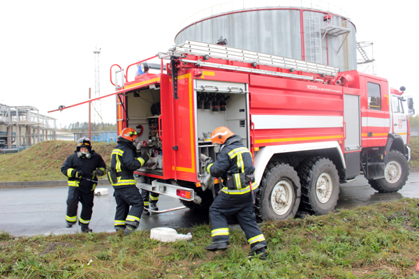 Спасатели ликвидировали на БАЭС последствия «землетрясения» - Фото 11