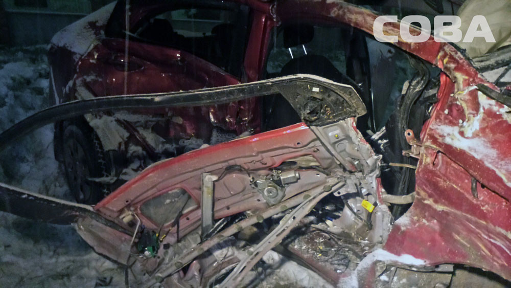 На Широкой речке Kia протаранила на встречке пассажирскую «Газель». Пять женщин оказались в больнице. ФОТО - Фото 2