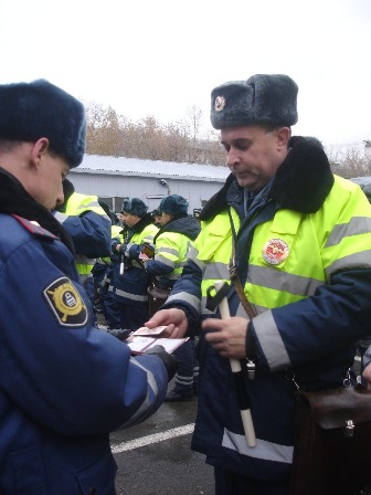 Сотрудники свердловской ГИБДД утеплились - Фото 2