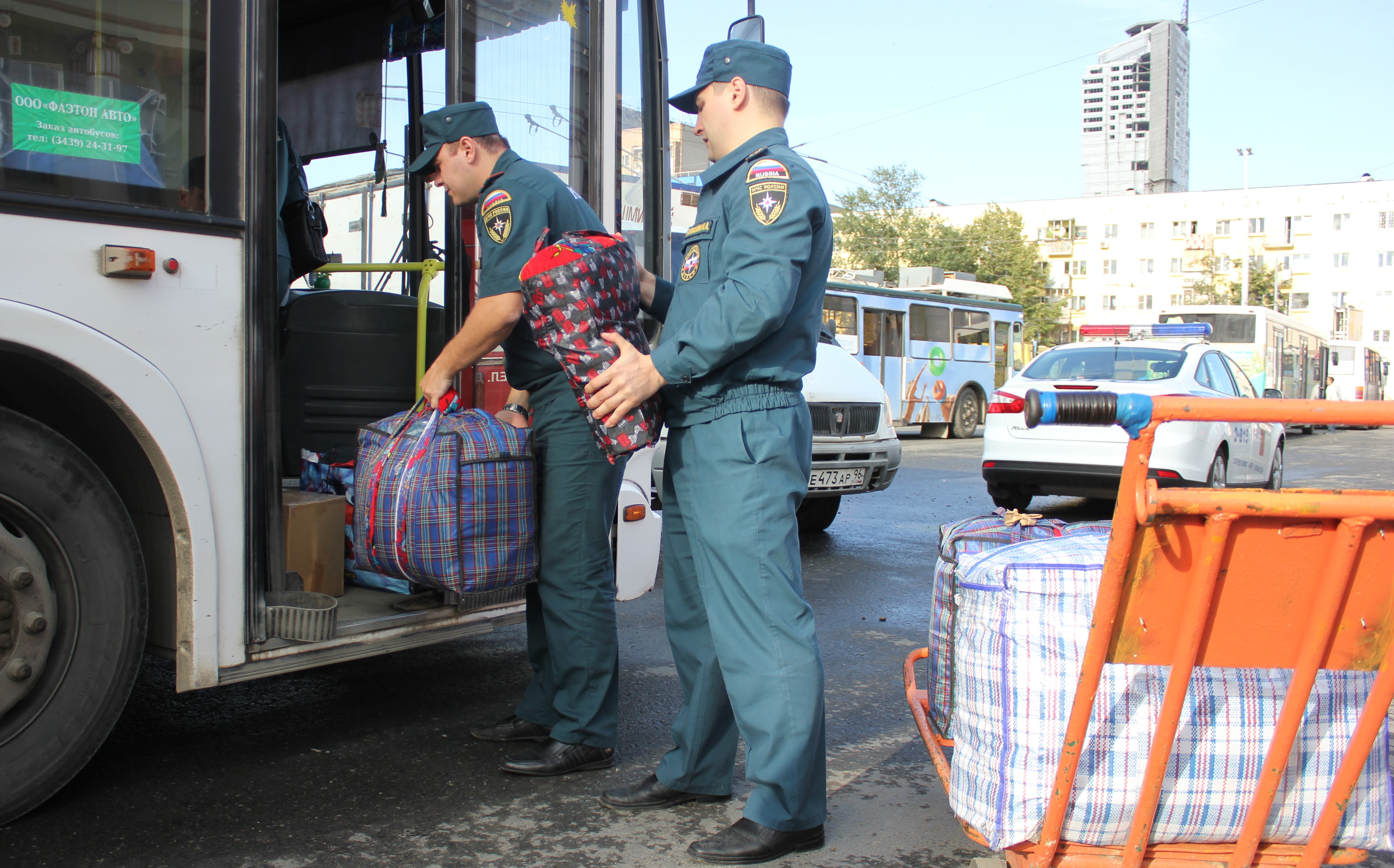 Спецборт МЧС доставил на Средний Урал беженцев с Украины, среди которых 11-месячный ребенок - Фото 3