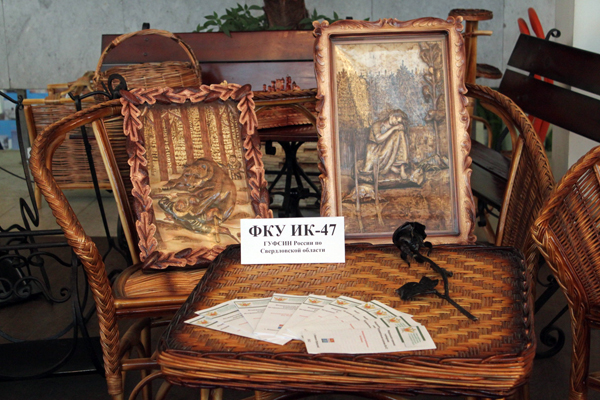 Сувениры из колонии: в Екатеринбурге открылась II ежегодная выставка-ярмарка продукции учреждений ГУФСИН - Фото 7