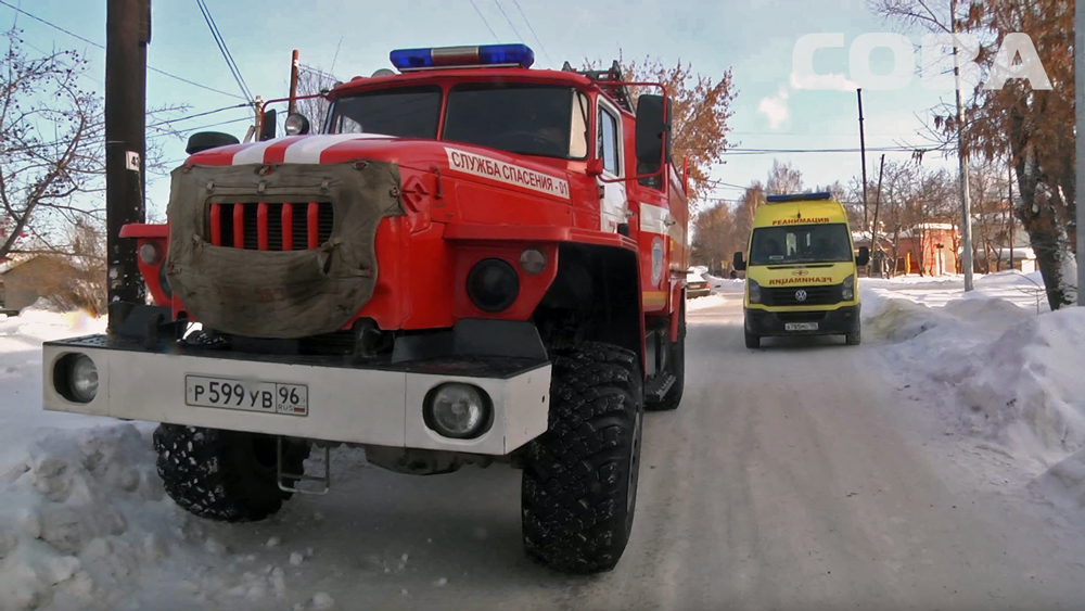 В Екатеринбурге сгорело старое здание администрации Железнодорожного района - Фото 2