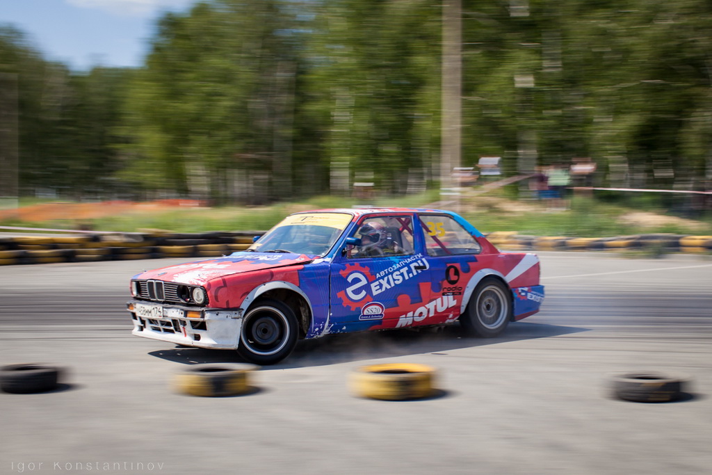 Екатеринбургские гонщики приняли участие во II этапе Открытого чемпионата УрФО по дрифту-2013 - Фото 2