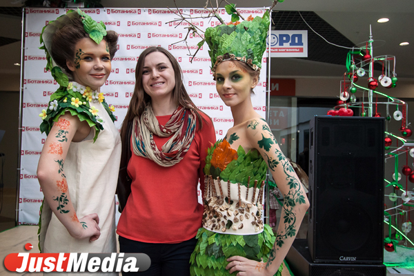 Жителям Екатеринбурга предложили включить фантазию и создавать эко-елки - Фото 3