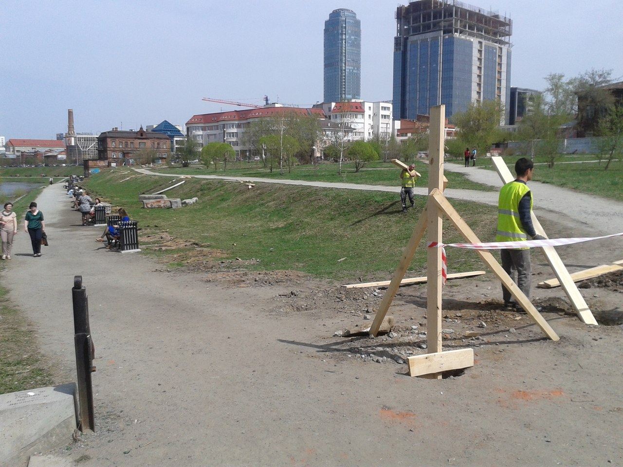 На екатеринбургской набережной появится офисник, галерея ИЗО и два ресторана  - Фото 3