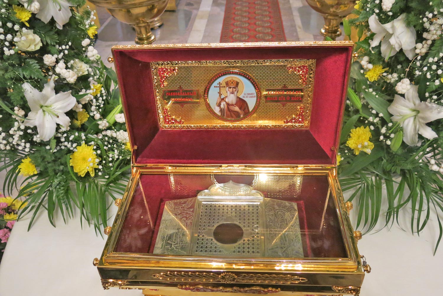 В Екатеринбург прибудут мощи святого равноапостольного князя Владимира - Фото 2