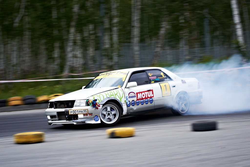 Екатеринбургские гонщики приняли участие во II этапе Открытого чемпионата УрФО по дрифту-2013 - Фото 5