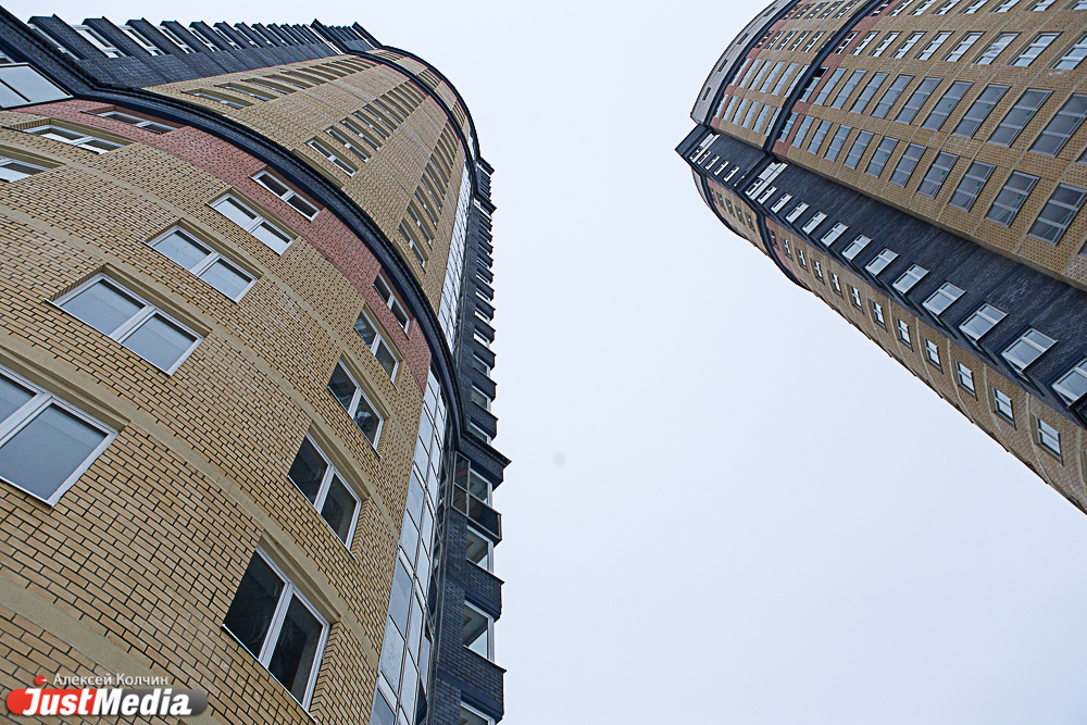 В Пионерском поселке сносят последний участок с ветхим жильем,  чтобы построить новый микрорайон - Фото 4