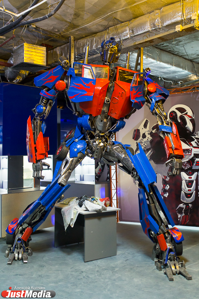 В Екатеринбург привезли роботов, которые прославились в голливудских блокбастерах - Фото 8