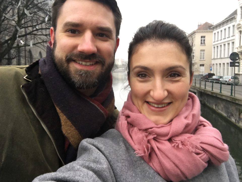 «Меня выписали через 8 часов после родов, а мужу дали декретный отпуск». Уралочка о семейной жизни в Англии. JUSTWEDDING - Фото 9