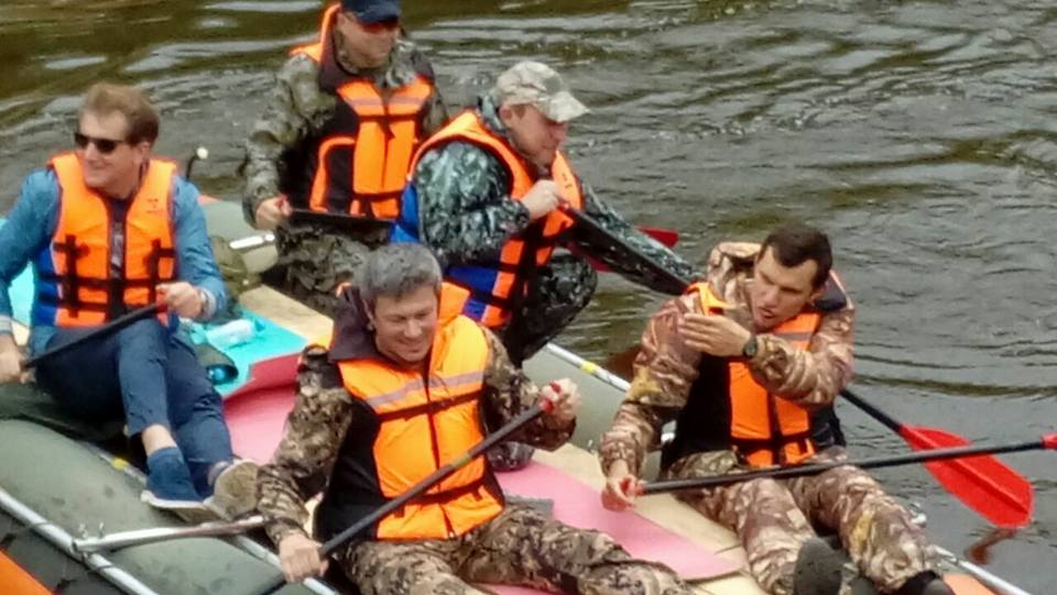 Игорь Холманских и Андрей Ветлужских сплавились по Чусовой. ФОТО - Фото 3