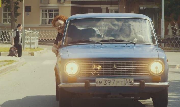 Народные артисты России сыграли безрассудных влюбленных пенсионеров в клипе уральской группы. ВИДЕО - Фото 3