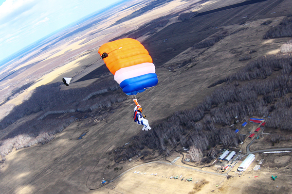 Уральские парашютисты собрали в небе «Звезду Победы». ФОТО - Фото 13
