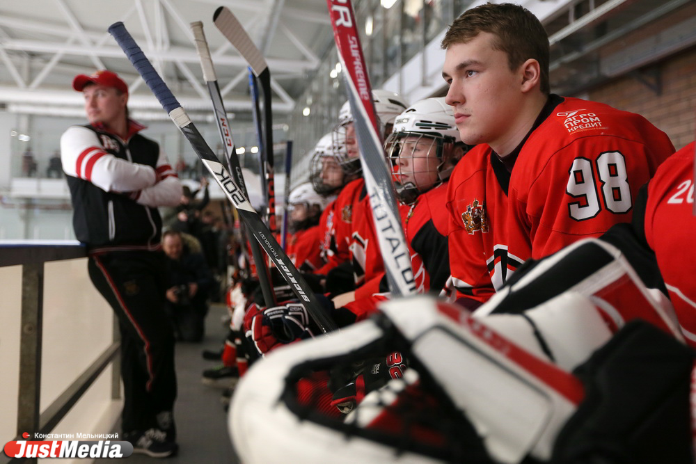 В Екатеринбурге вернули к жизни уральскую кузницу звезд хоккея — ДЮСШ «Спартаковец» - Фото 5