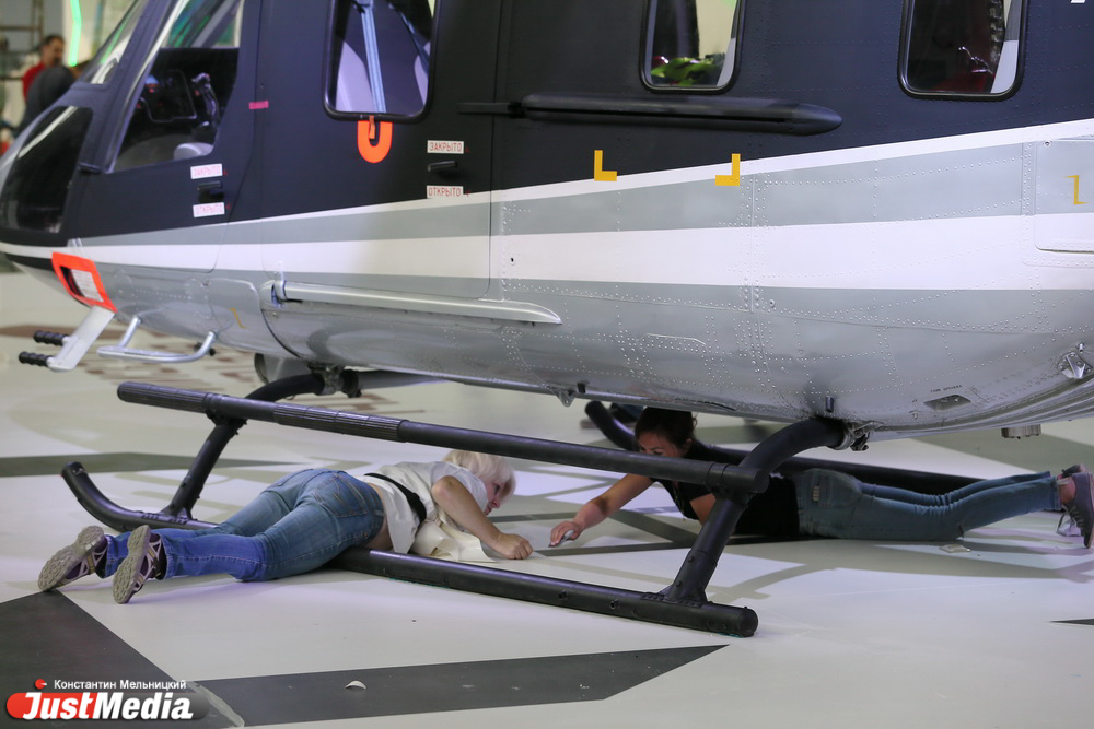 Концепт-кары от АвтоВАЗа, бульдозеры от УВЗ и китайские «ласточки». Что можно будет увидеть на ИННОПРОМе-2015. ФОТОРЕПОРТАЖ, СПОЙЛЕРЫ! - Фото 17