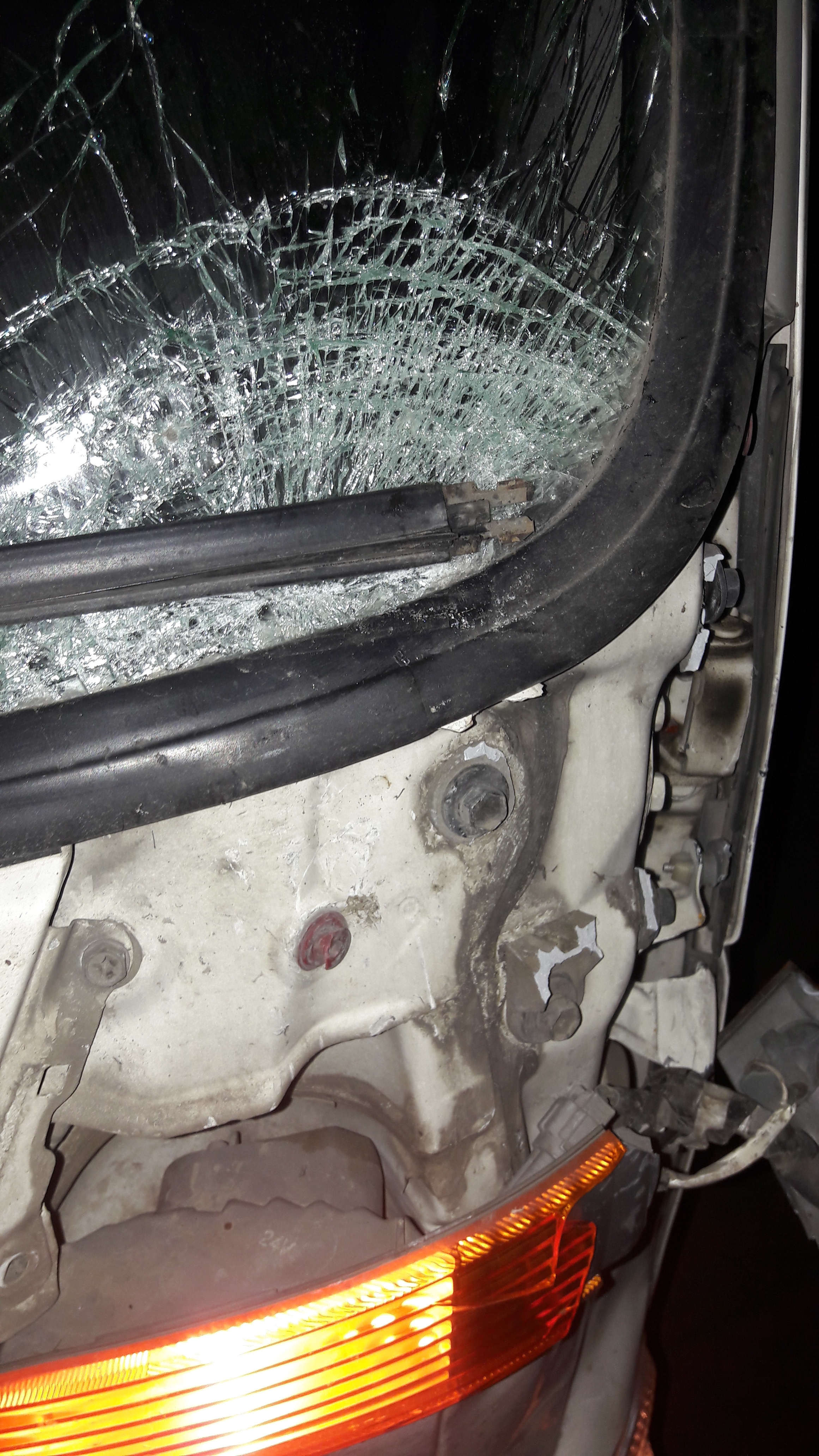 На Серовском тракте погиб пешеход: мужчина перебегал дорогу в неположенном месте - Фото 2