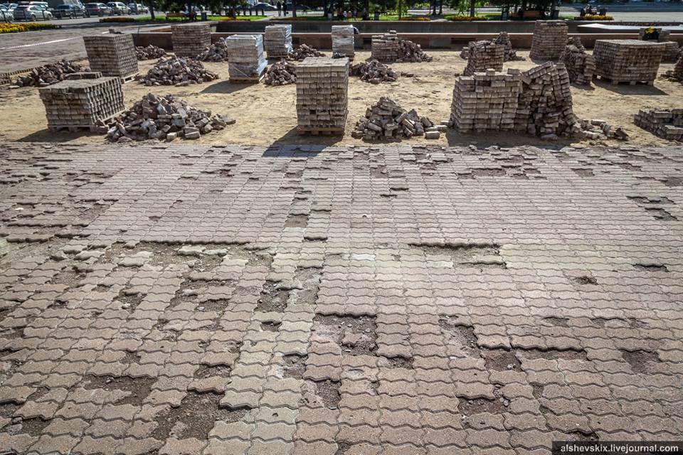 На ремонт площади Советской армии мэрия нашла пять миллионов рублей - Фото 2