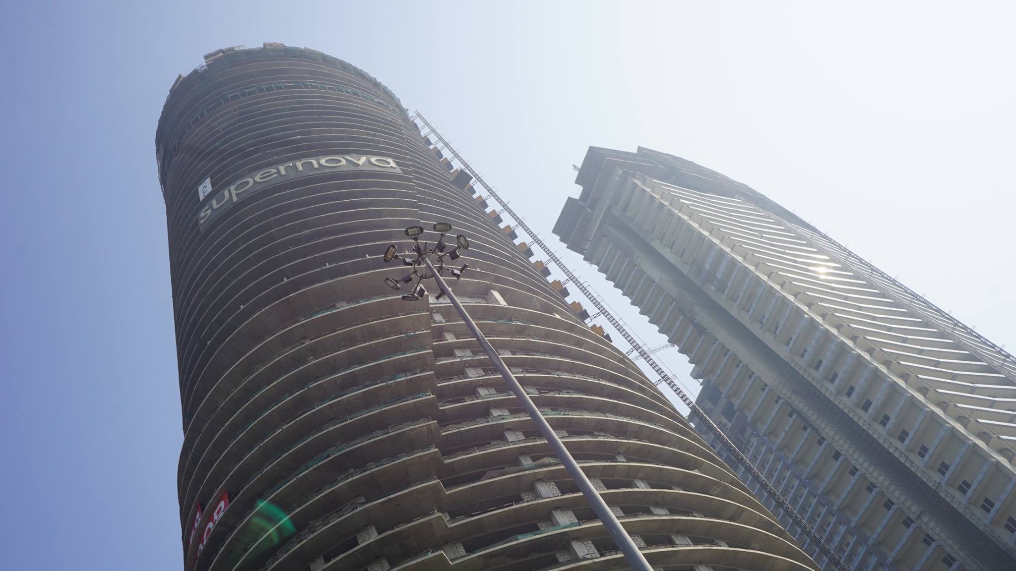 «Соседство 80-этажной VIP-высотки с картонными трущобами кажется немыслимым». Архитектура и колорит Индии глазами Тимура Абдуллаева - Фото 18