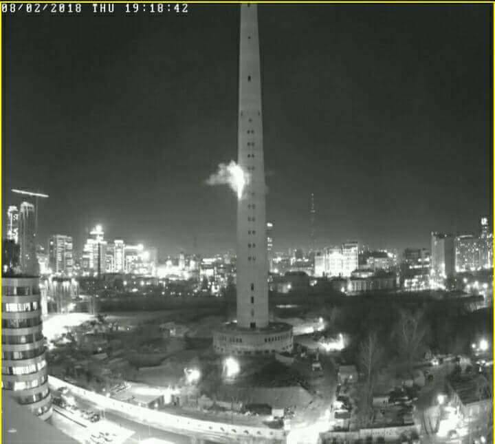 В основании недостроенной башни выпилили отверстия под взрывчатку и формируют вторую земляную подушку. ФОТО, ВИДЕО - Фото 4