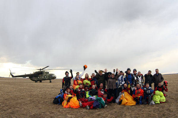 Уральские парашютисты собрали в небе «Звезду Победы». ФОТО - Фото 19