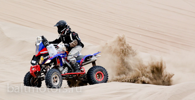Квадроциклист из Екатеринбурга впервые выиграл этап Dakar-2014 - Фото 2