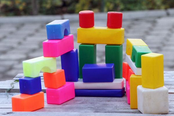 Пуме — мяч, обезьянам — кубик Рубика. У питомцев Екатеринбургского зоопарка появились новые игрушки - Фото 2