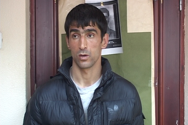 В Екатеринбурге полицейские ликвидировали преступную группу, державшую в страхе владельцев магазинов и АЗС - Фото 4