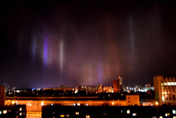 Активное солнце подарило екатеринбуржцам северное сияние - Фото 2