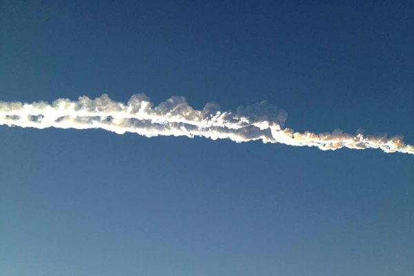 Метеорит над Уралом?! Неизвестный объект видели жители двух областей - Фото 2