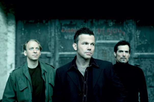 «Главный секрет долголетия группы – наша дружба». Лидер Camouflage Маркус Мейн рассказал о музыкальных опытах и нарисовал портрет российских фанатов  - Фото 2