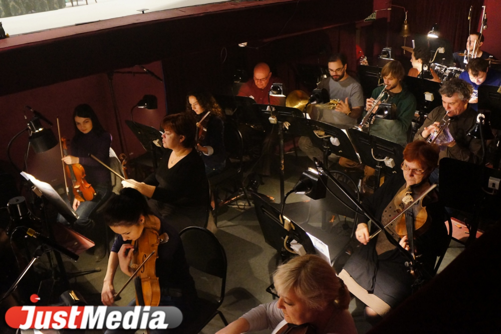 Лютый холод у порога... Кирилл Стрежнев «будит ассоциации» в «Белой гвардии» - Фото 2