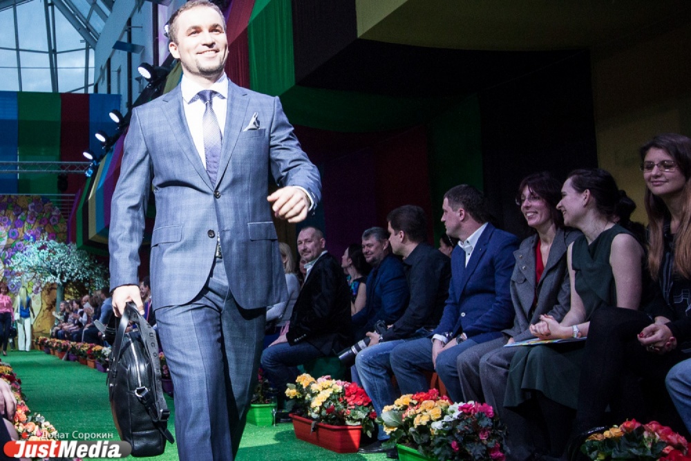 В весеннем саду «Европы» уральцам презентовали новые коллекции одежды весна-лето 2013 - Фото 3