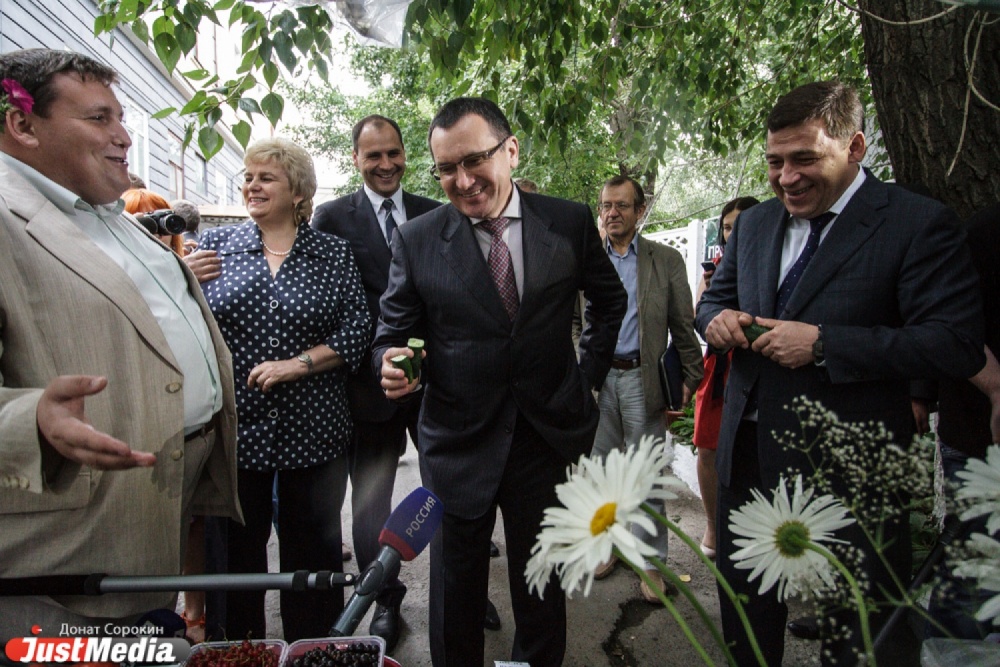 Николай Федоров: «Вкуснее парного молока ничего не может быть». Министр сельского хозяйства России посетил Свердловскую область - Фото 3