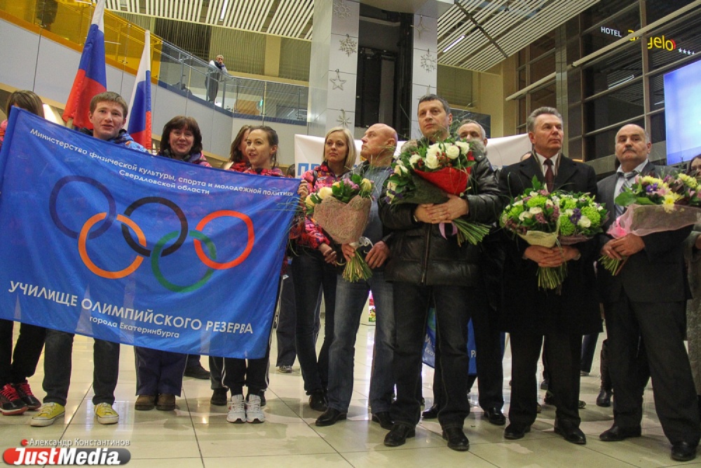 Алена Кауфман: «Все свои победы я посвящаю дочери, которую я так давно не видела». Свердловские паралимпийцы с триумфом вернулись домой - Фото 2