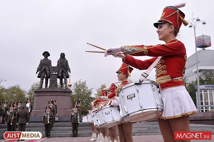 Духовой оркестр на конях, праздник шашлыка и воздушных шаров. В День города в Екатеринбурге пройдет несколько масштабных фестивалей - Фото 5