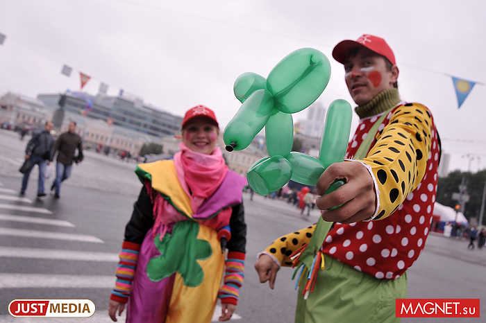 Духовой оркестр на конях, праздник шашлыка и воздушных шаров. В День города в Екатеринбурге пройдет несколько масштабных фестивалей - Фото 6