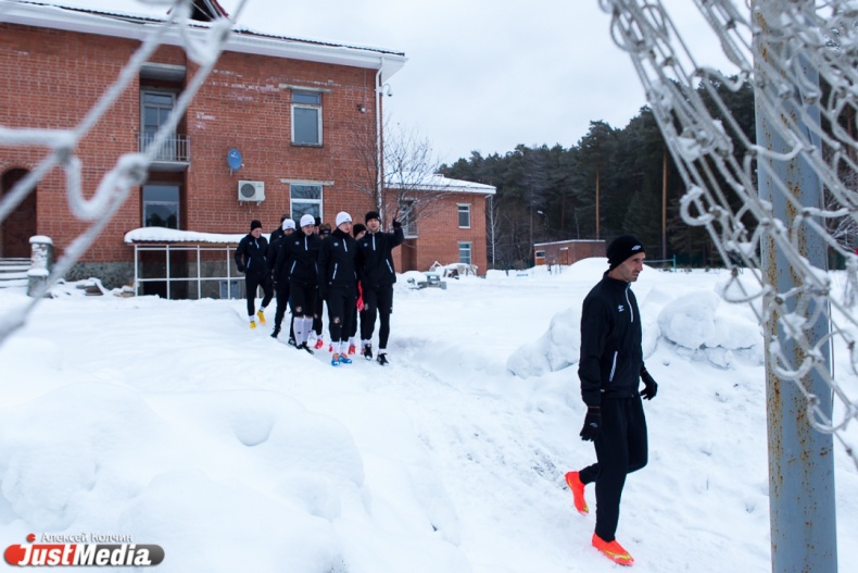 «Все приехали свежие и без лишнего веса». Взгляд изнутри на тренировочные сборы ФК «Урал» - Фото 7