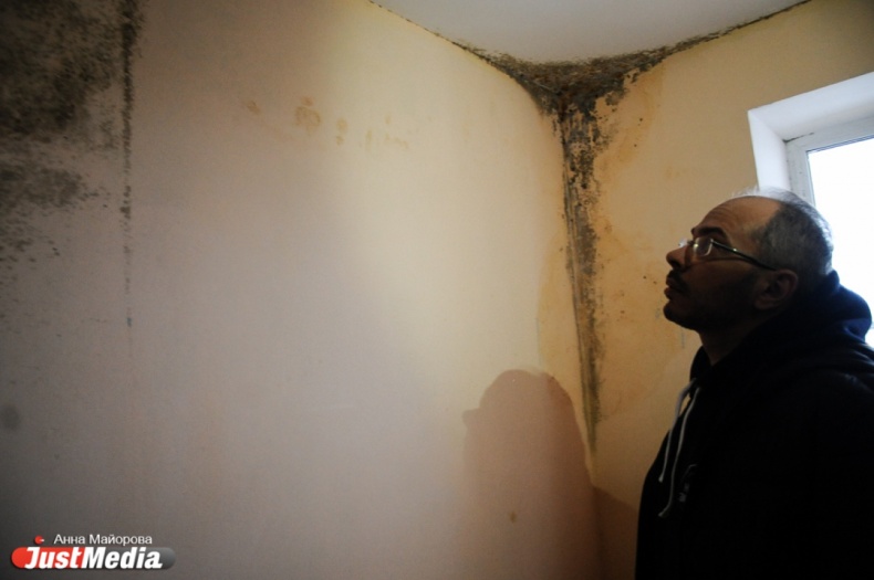 «Я лично видел, как заделывали. Не представляю, куда все девалось». Власти Белоярки не смогли найти виновных в появлении новых бараков - Фото 3